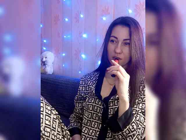 -Feral-Berry- webcam