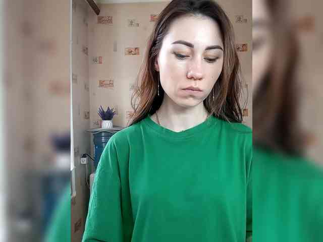 -Feral-Berry- webcam