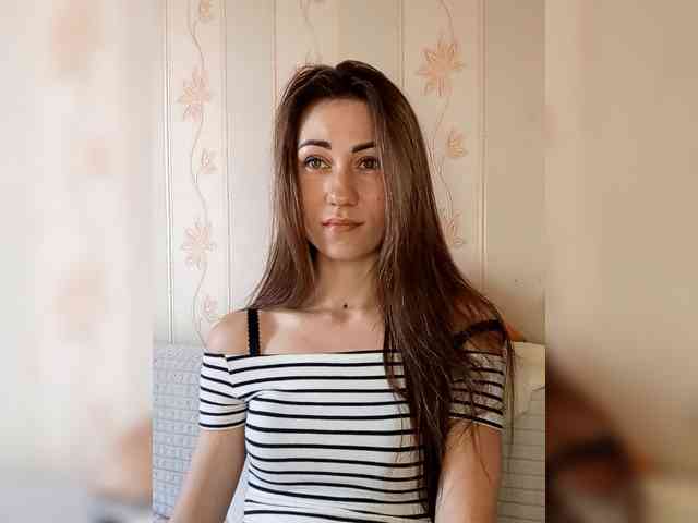 -Feral-Berry- webcam