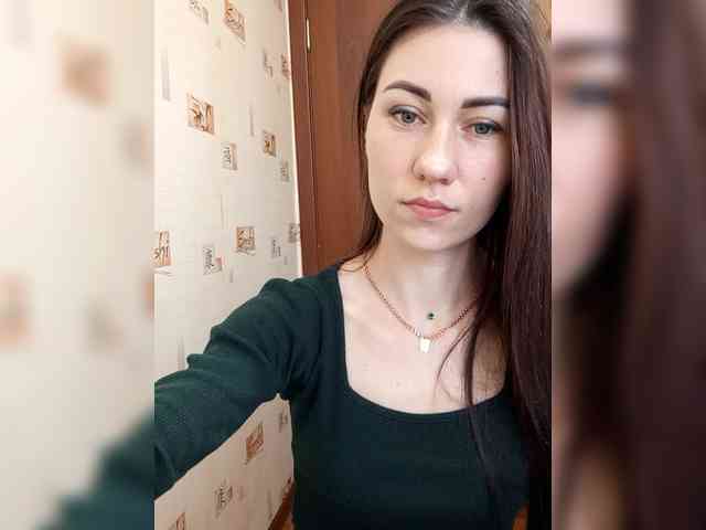 -Feral-Berry- webcam