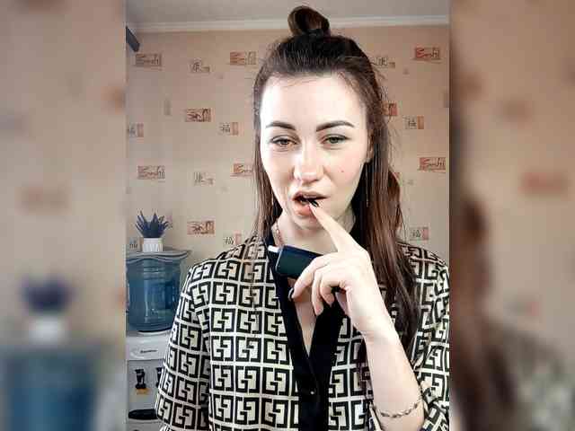 -Feral-Berry- webcam