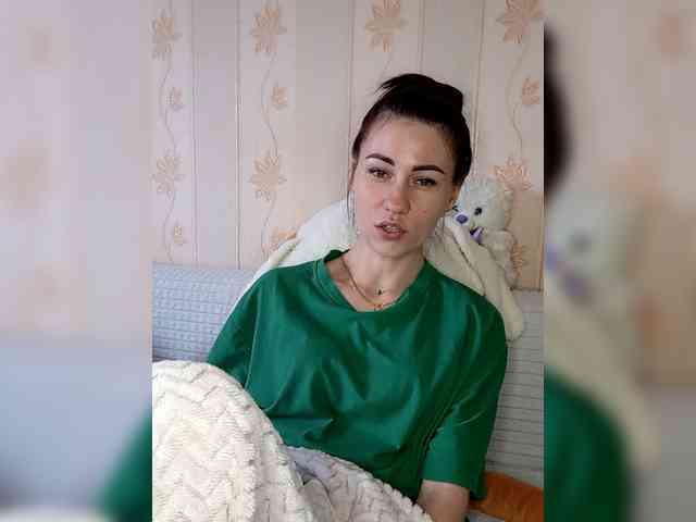 -Feral-Berry- webcam