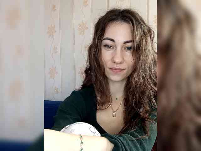 -Feral-Berry- webcam