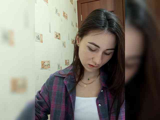 -Feral-Berry- webcam