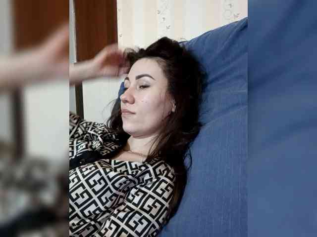 -Feral-Berry- webcam