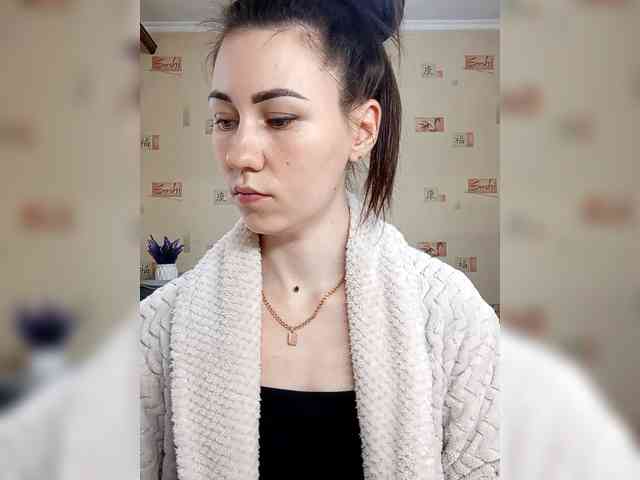 -Kara-mellka- Live Webcam on BongaCams