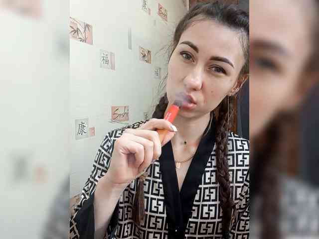 -Feral-Berry- webcam