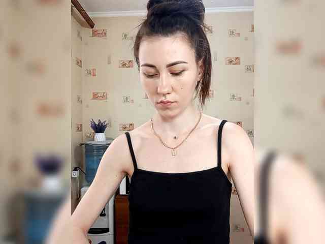 -Feral-Berry- webcam