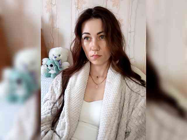 -Feral-Berry- webcam