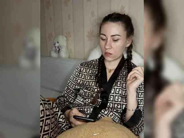 -Feral-Berry- webcam