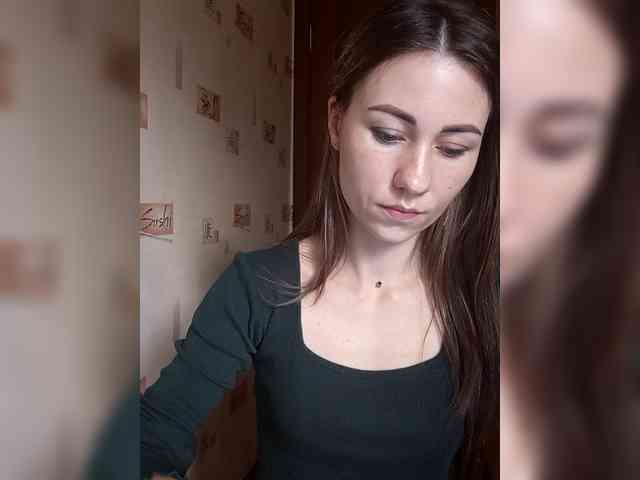 -Feral-Berry- webcam