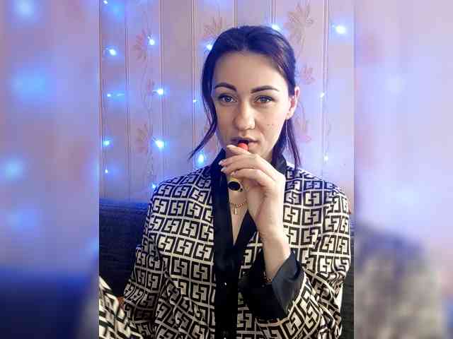 -Feral-Berry- webcam