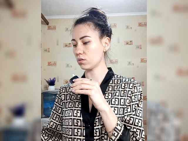 -Feral-Berry- webcam