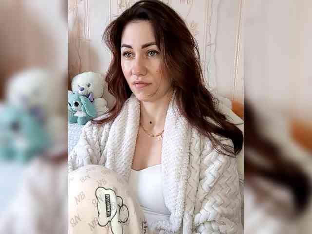 -Feral-Berry- webcam