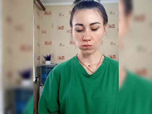 -Feral-Berry- webcam