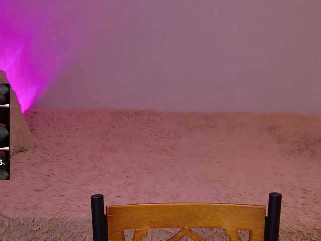 ChelseyRayne's BongaCams show and profile