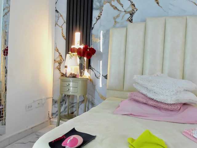 Lilithmars69's BongaCams show and profile