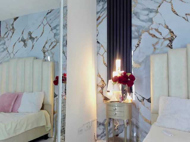 Lilithmars69's BongaCams show and profile