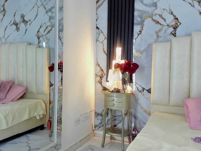 Lilithmars69's BongaCams show and profile