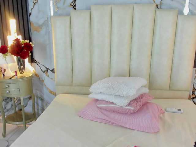 Lilithmars69's BongaCams show and profile