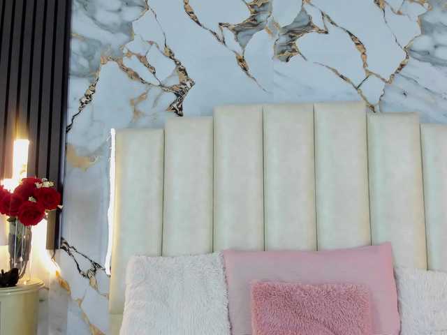 Lilithmars69's BongaCams show and profile