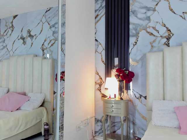 Lilithmars69's BongaCams show and profile