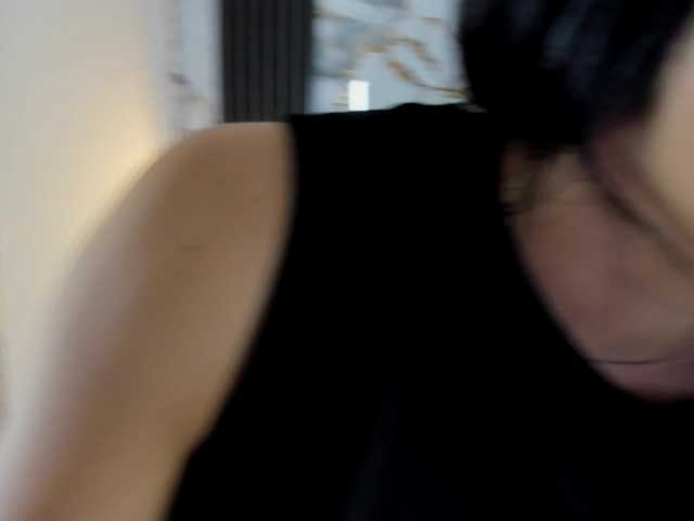 Lilithmars69's BongaCams show and profile
