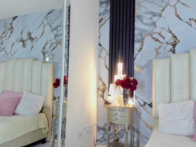 Lilithmars69's BongaCams show and profile