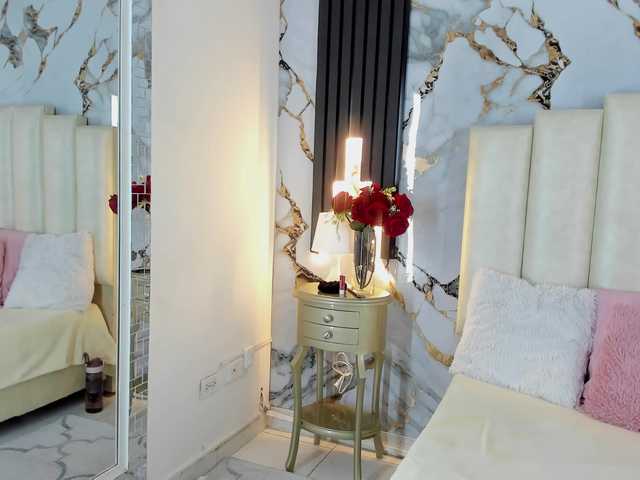 Lilithmars69's BongaCams show and profile