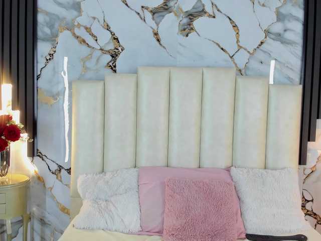 Lilithmars69's BongaCams show and profile