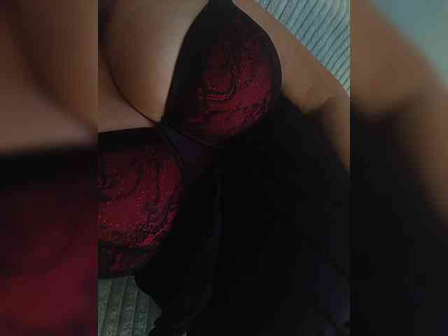 Alenka_Tigra webcam