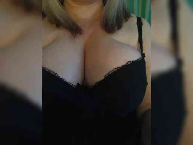 Alenka_Tigra webcam