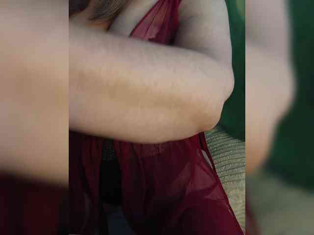Alenka_Tigra webcam