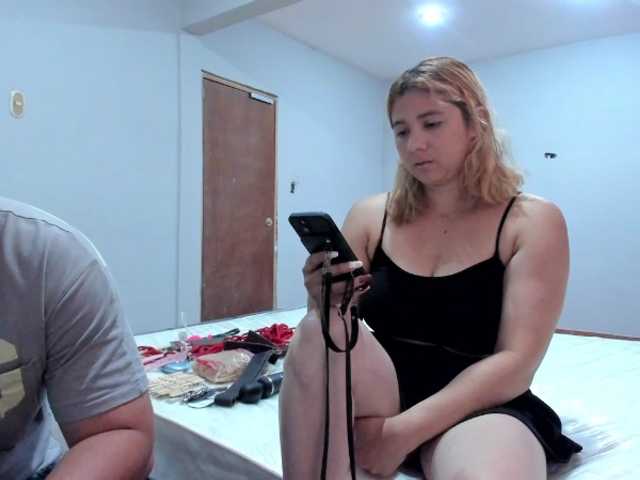 lukis01-luna0's BongaCams show and profile