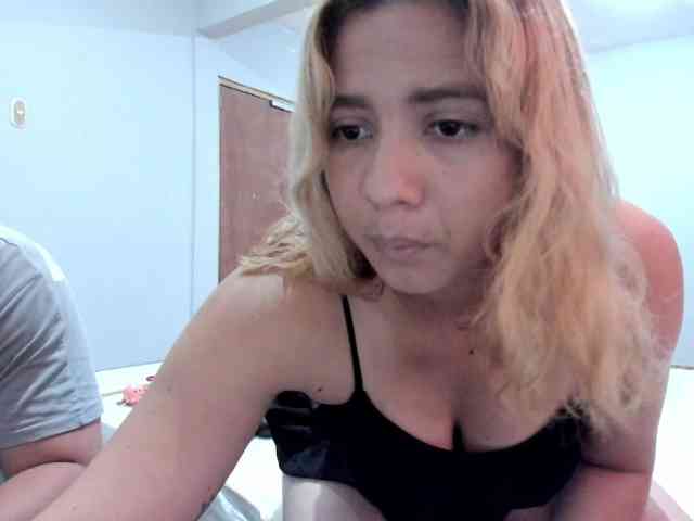 LunaLukisBdsm webcam