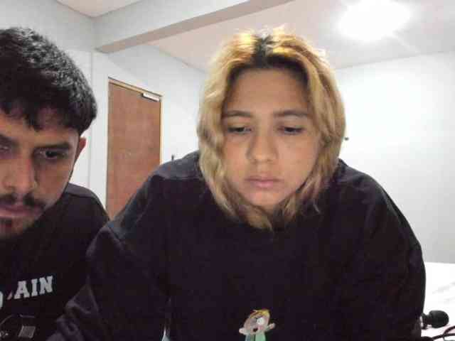 LunaLukisBdsm webcam