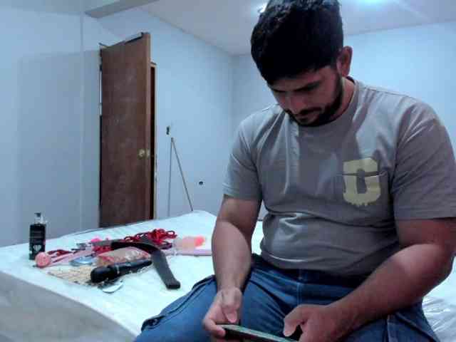 LunaLukisBdsm webcam