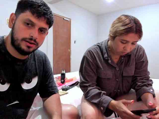 LunaLukisBdsm webcam