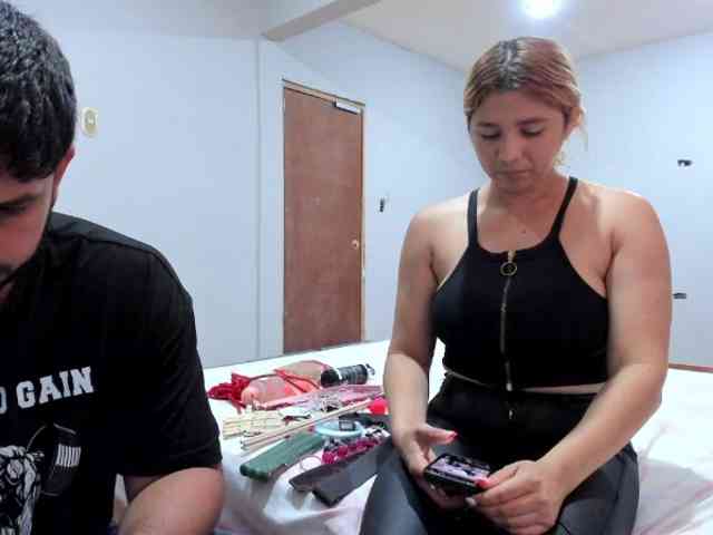 LunaLukisBdsm webcam