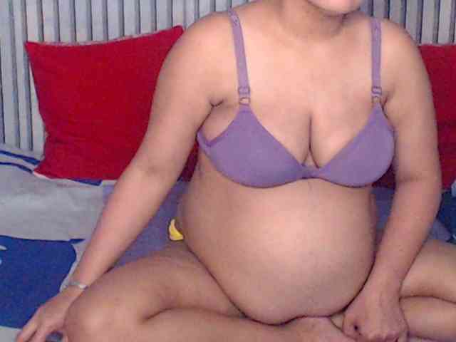 ladynakedpusy Live Webcam on BongaCams