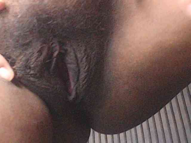ladynakedpusy webcam