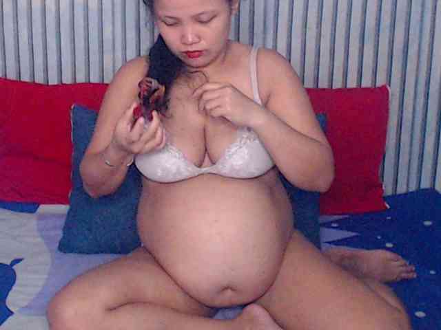 ladynakedpusy webcam