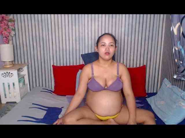 ladynakedpusy