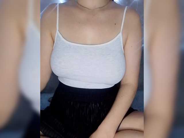 Liza17Liza's BongaCams show and profile