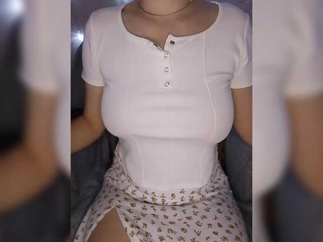 Liza17Liza's BongaCams show and profile