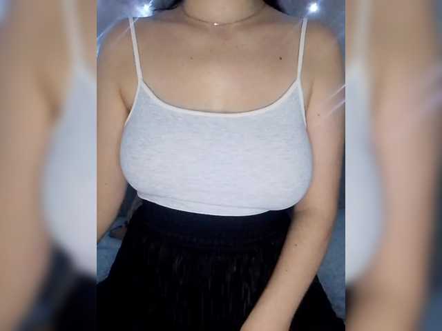 Liza17Liza's BongaCams show and profile