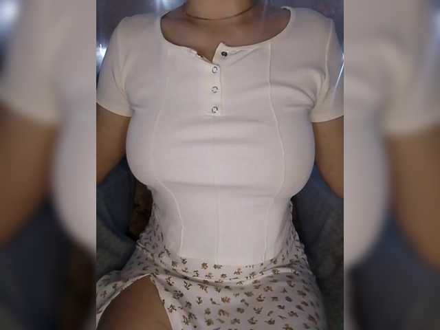 Liza17Liza's BongaCams show and profile