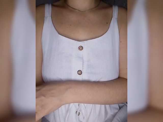 Liza17Liza's BongaCams show and profile