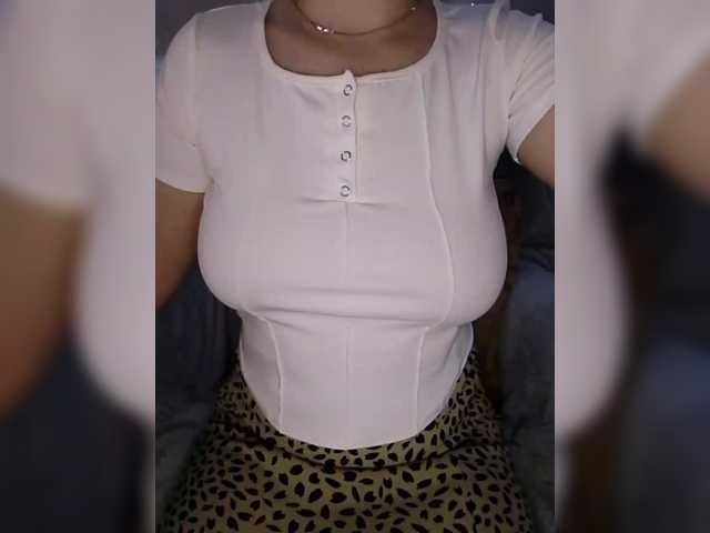 Liza17Liza's BongaCams show and profile