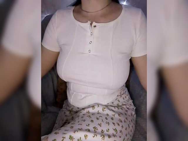 Liza17Liza's BongaCams show and profile